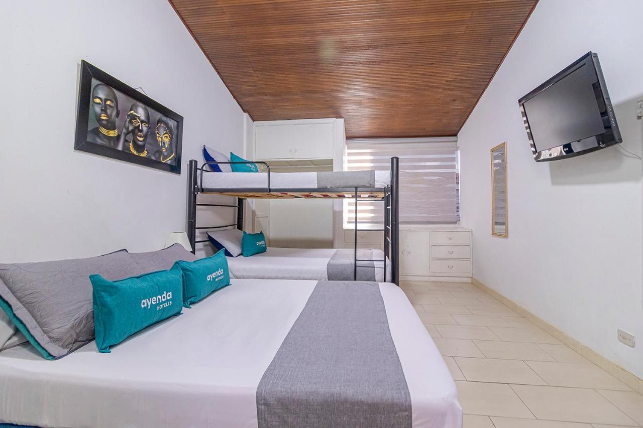 Ayenda Hostal El Tocororo Богота Екстер'єр фото